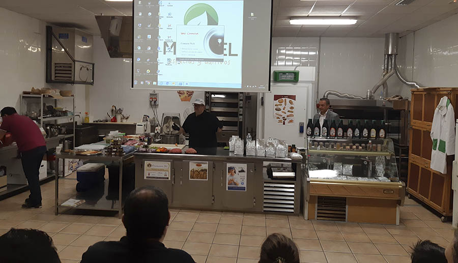 Taller Mampel y Pagani Chef en el Gremio de Carniceros de Castellón